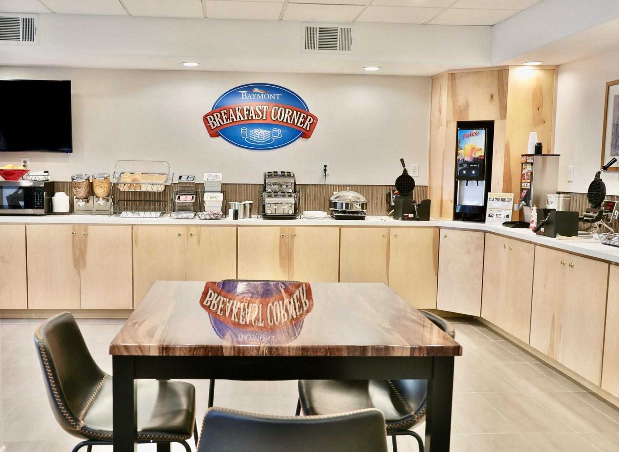 Baymont By Wyndham Tucson Airport Hotel Eksteriør billede